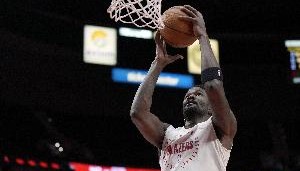 巴克利：NBA控制合同年限就为制裁艾顿这种人 只有在合同年才出力