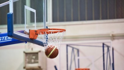 中国女篮46分狂胜波黑开门红 张子宇首秀18+7韩旭15分