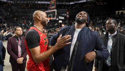 文斯·卡特：科比与Gigi安息吧 这个世界真的非常想念你们